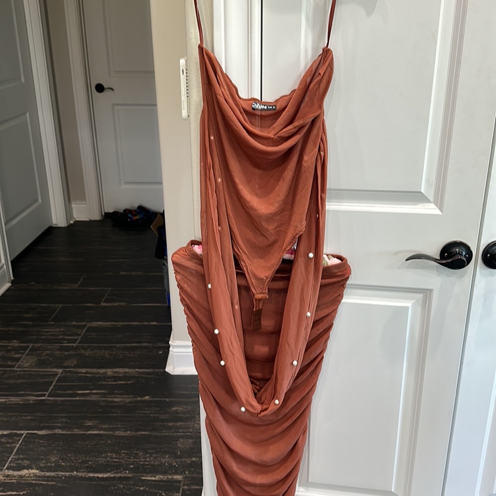 Sheer set - Picture 2 of 4